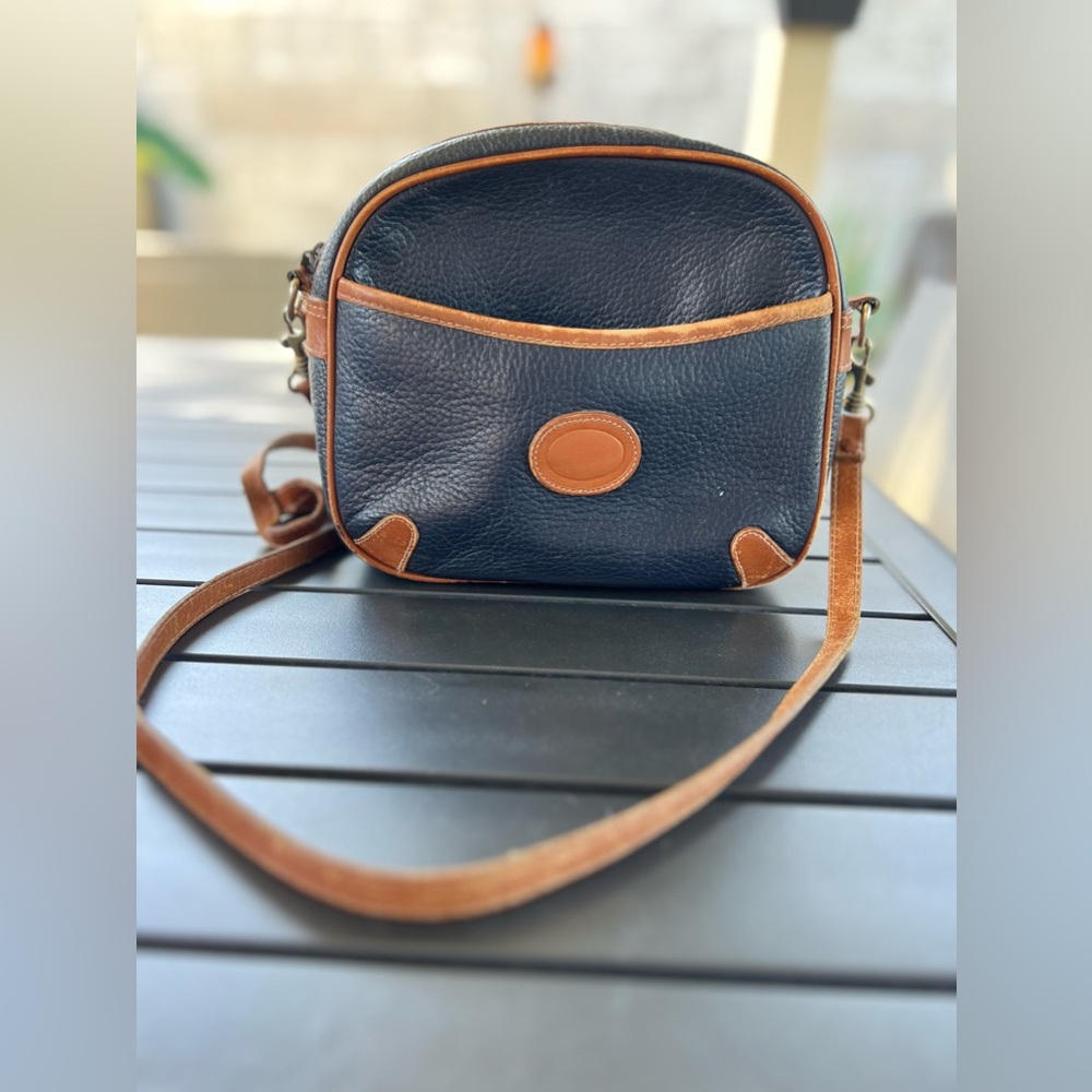 Vintage 1990s MERVYNS crossbody